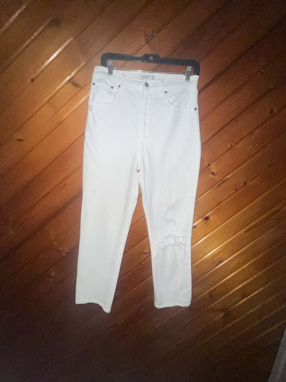 Abercrombie & Fitch Ankle Straight Ultra High Rise White Distressed Jeans 30/10